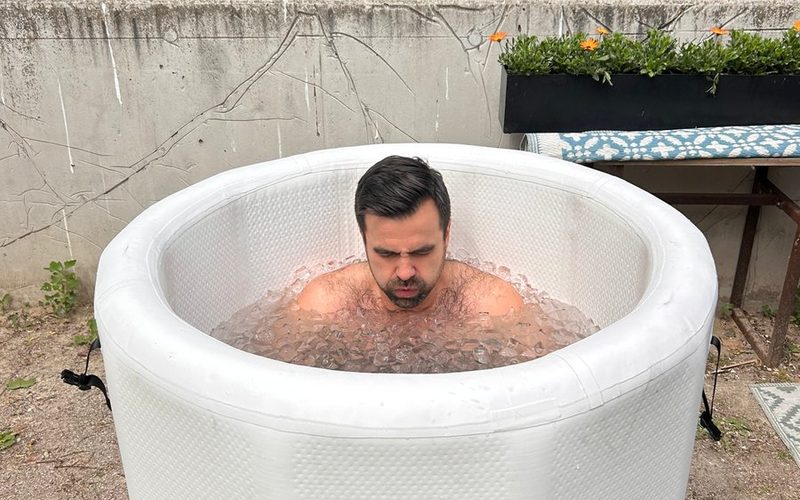 Cold Plunge Rental in Warsaw — How It Works - MORSly Cold Plunge Warsaw